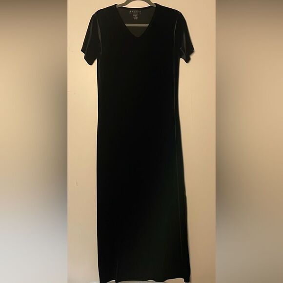 Walter- Vintage Black Velvet/Velour Maxi Dress with Round Neckline- Size M - Picture 1 of 6